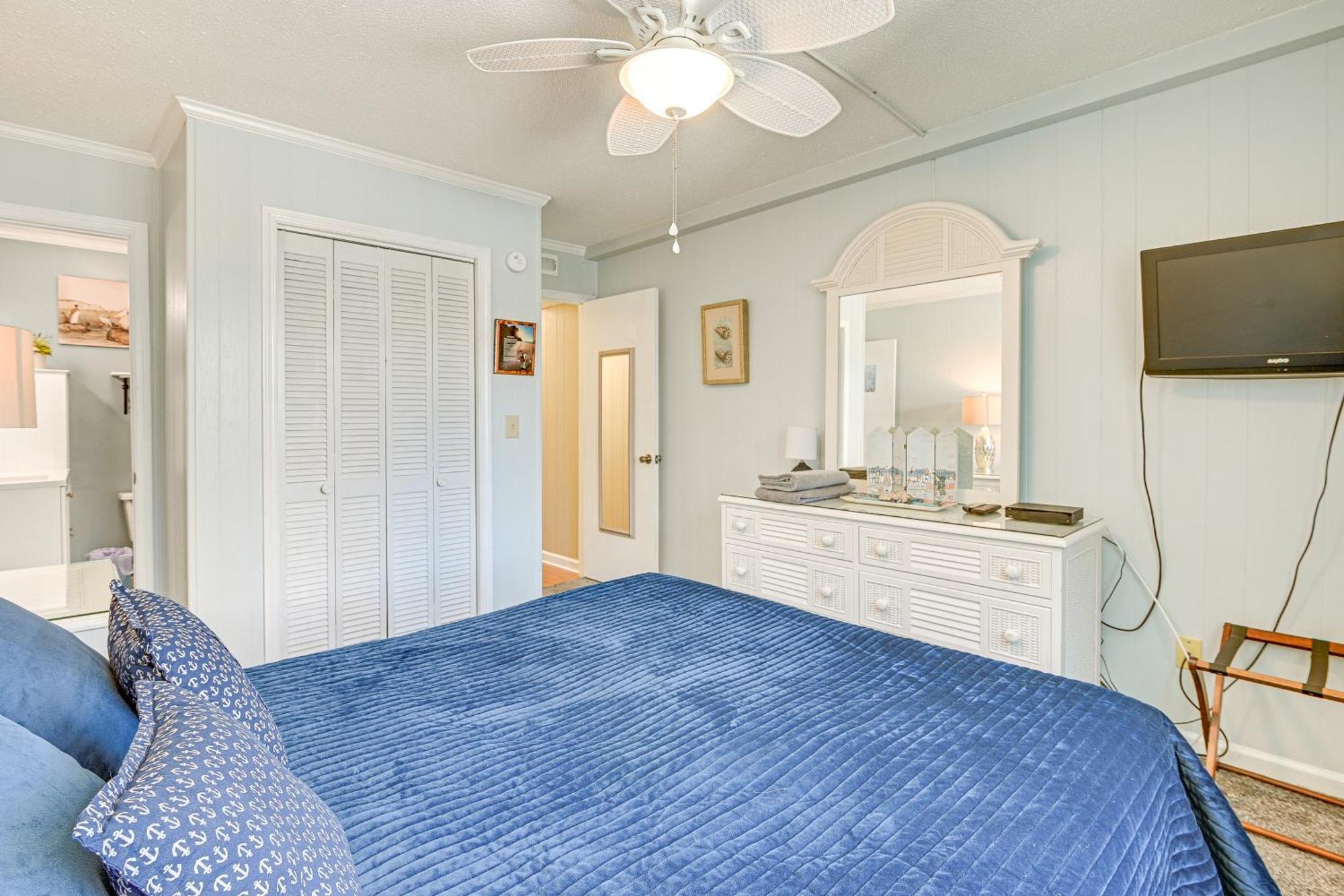 Coastal Condo On Beach With Community Pool Access! Myrtle Beach Ngoại thất bức ảnh