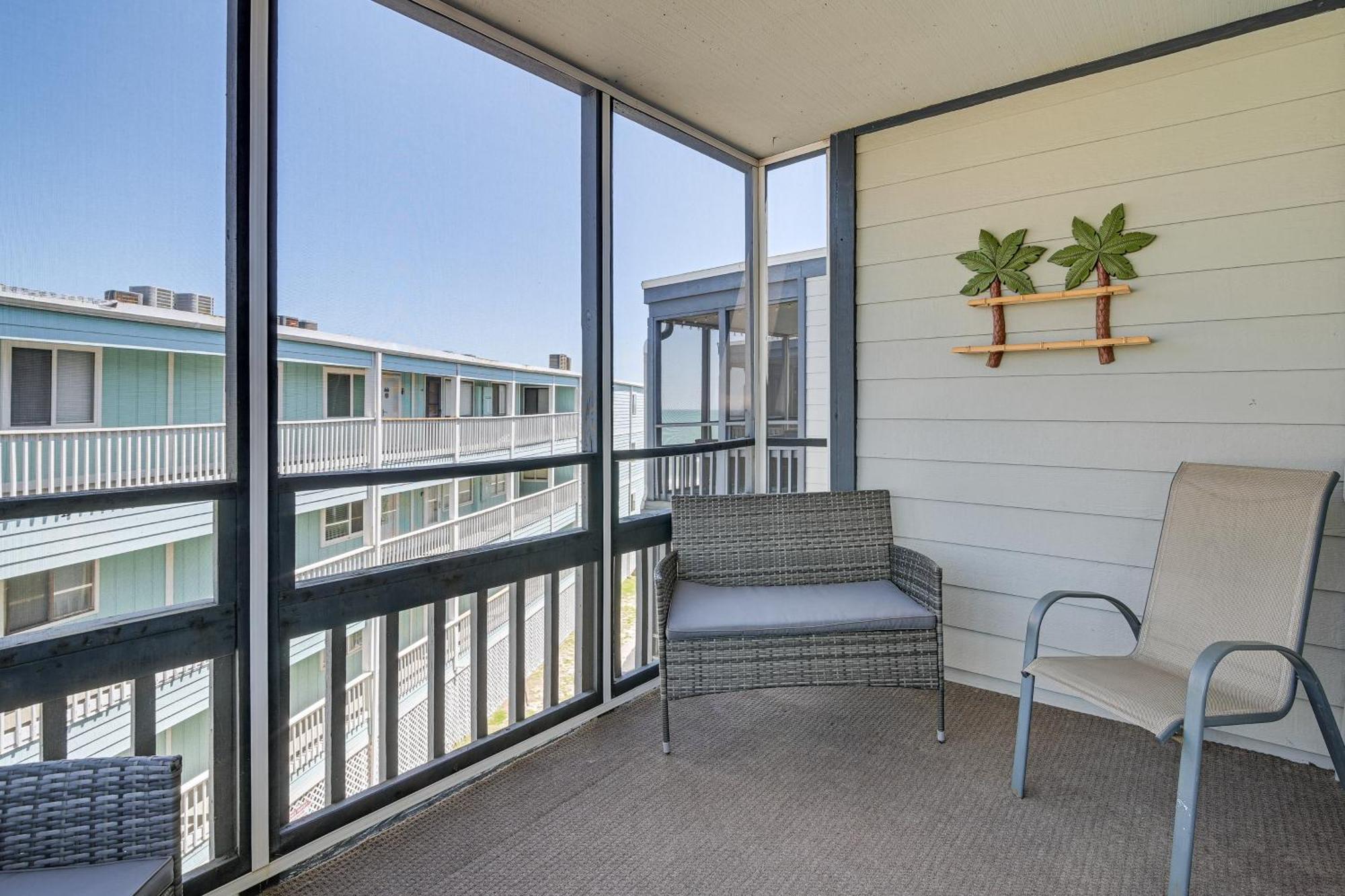 Coastal Condo On Beach With Community Pool Access! Myrtle Beach Ngoại thất bức ảnh