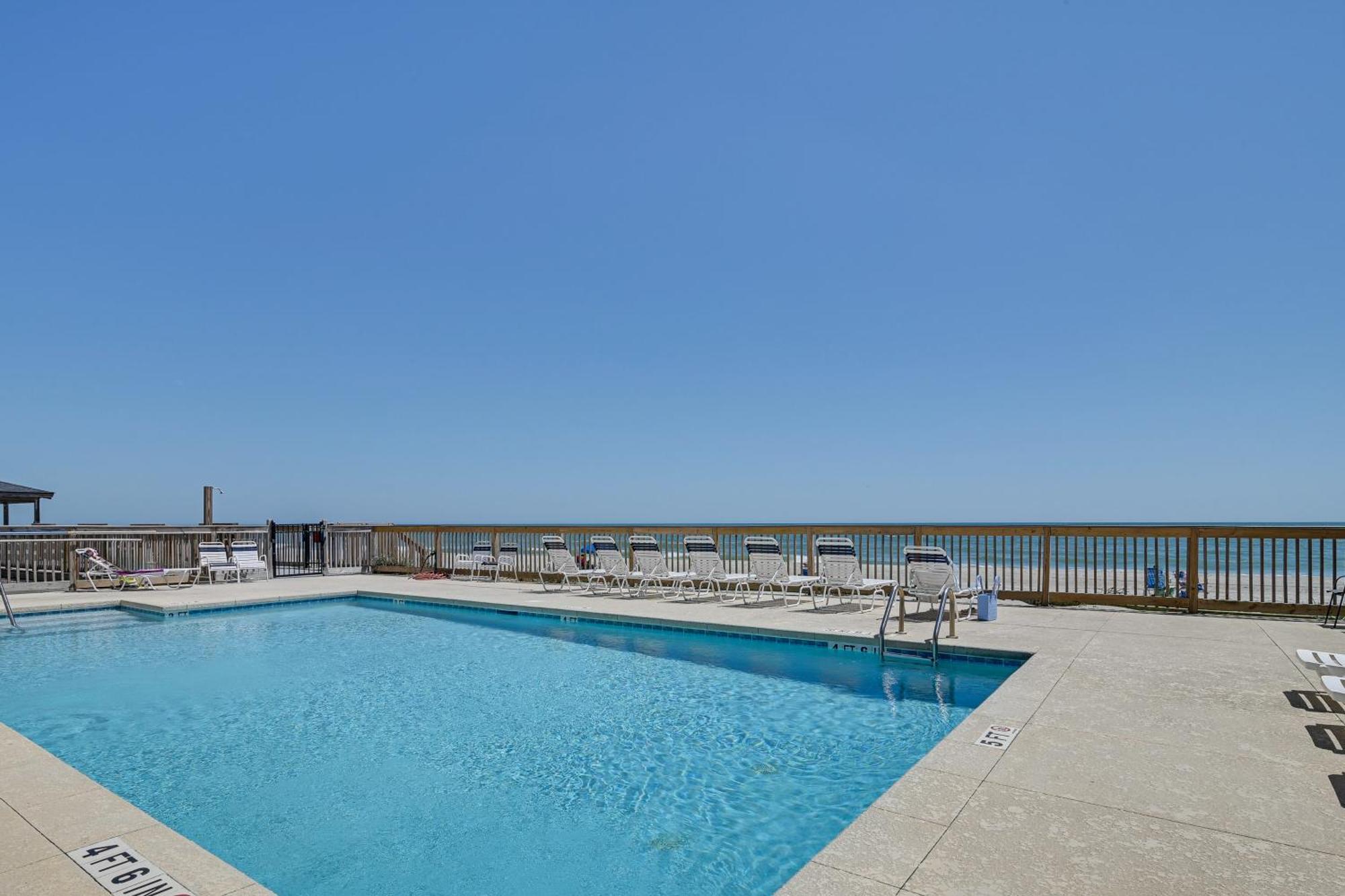 Coastal Condo On Beach With Community Pool Access! Myrtle Beach Ngoại thất bức ảnh
